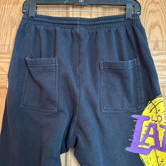 AFTER SCHOOL SPECIAL Los Angeles Lakers Black Sweatpants - Picture 13 of 13